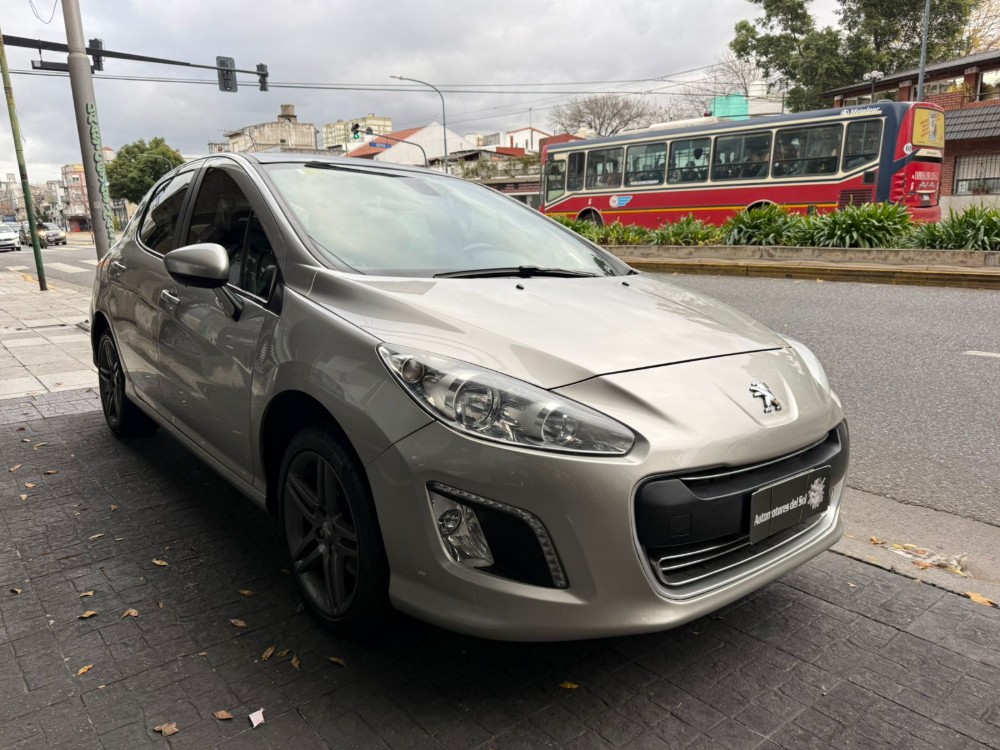 Peugeot 308 Sport — foto 8